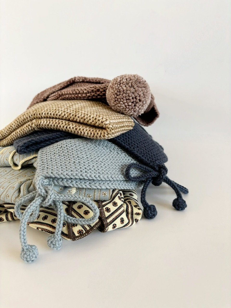 Misha & Puff Baby Garter Hat - Pebble | Baby St