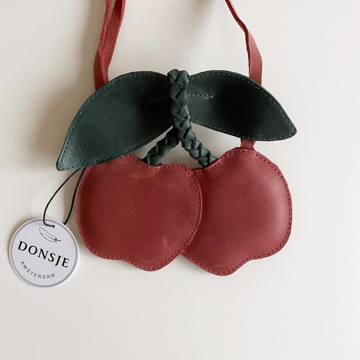 Donsje　Nanoe Fruit Purse | Cherry