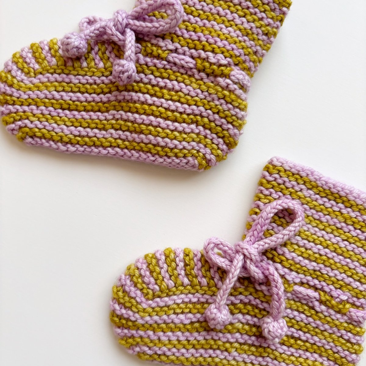 Misha & Puff Strata Classic Booties - Pink Lila