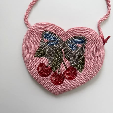Konges Sløjd 　BEADED HEART BAG
