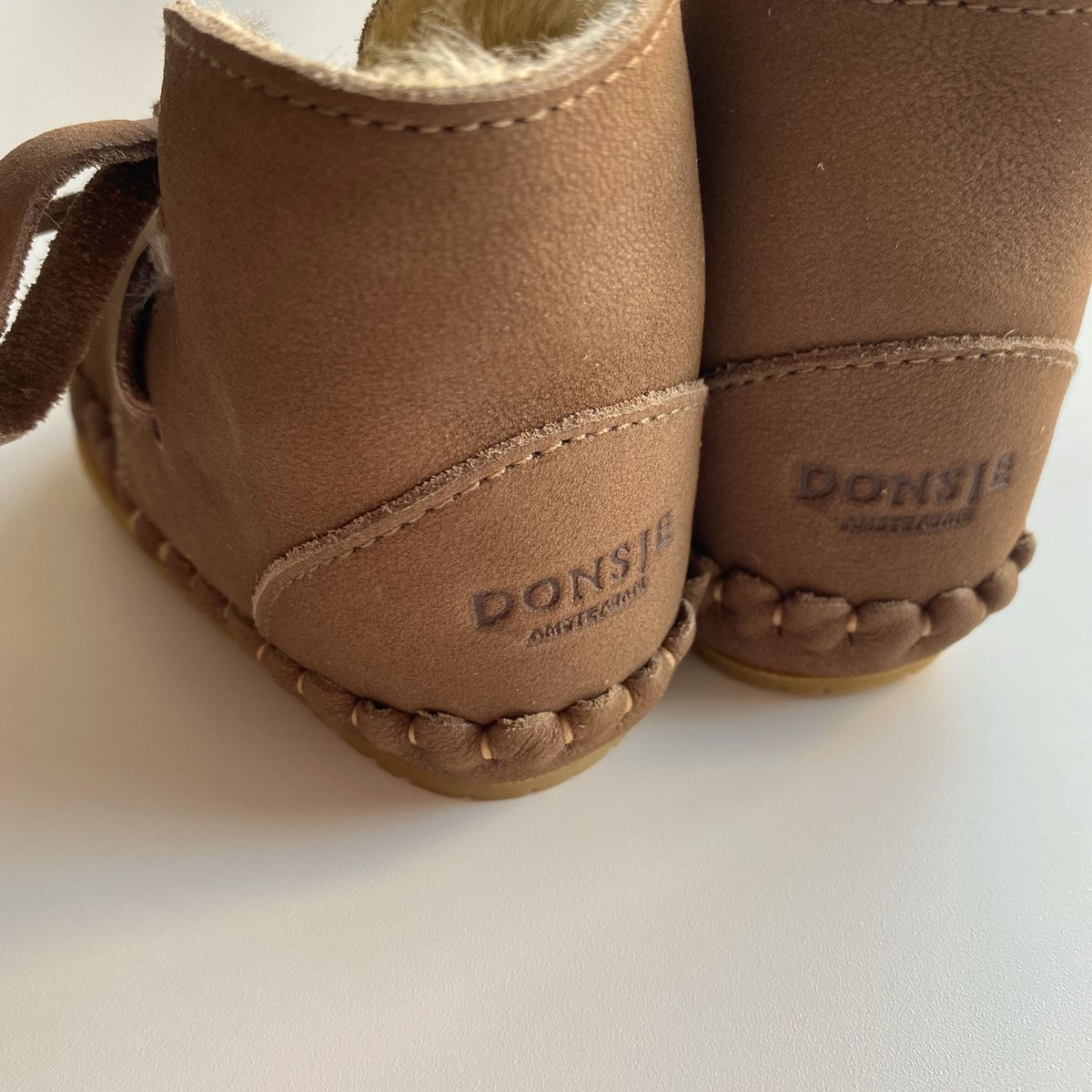 Donsje Pina Classic Linging Truffle Nubuck | Ba