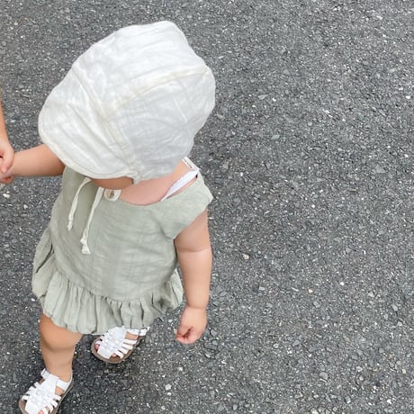 Briar Baby  BRIMMED IVORY LINEN BONNET