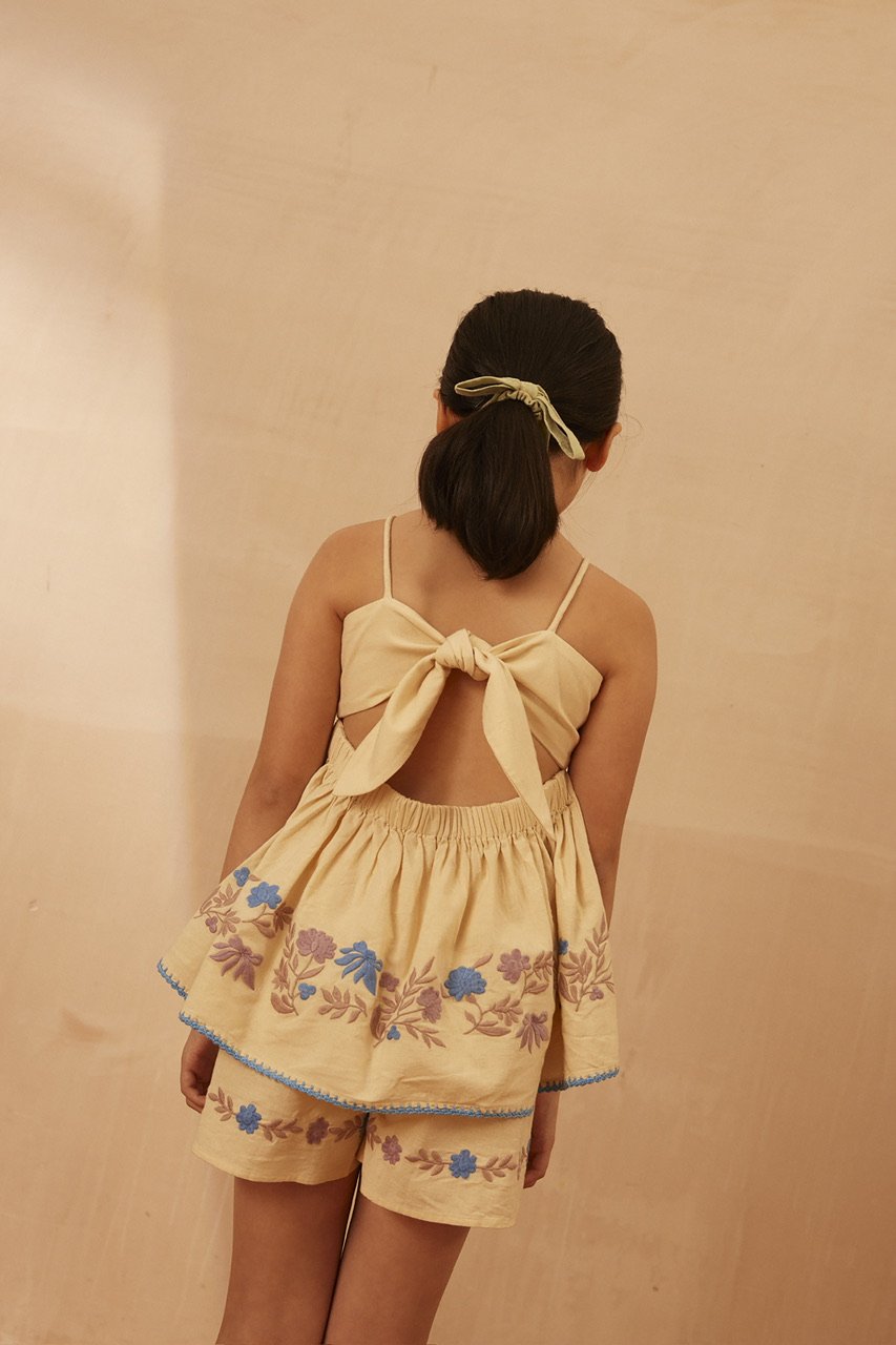 節約 Magrit Short Set Milk 2-3y Magrit Short Set Milk 2-3y Apolina