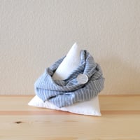 Snood Scarf made with Kamedajima Cotton Woven Fabric 亀田縞 絣（かすり）スヌード【ブルー系】