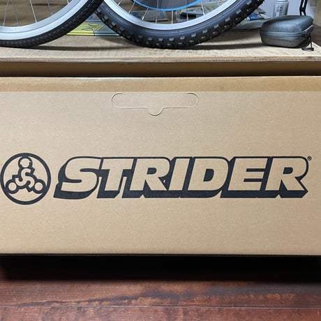 ストライダー　スポーツ　イエローカラー