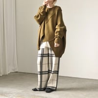 変形もっちりニット