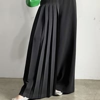 ハーフプリーツパンツ