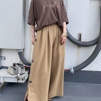 サイドボタンワイドパンツ