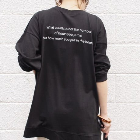 バックロゴチュニック丈ロンT