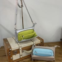 ウォレットショルダーバック