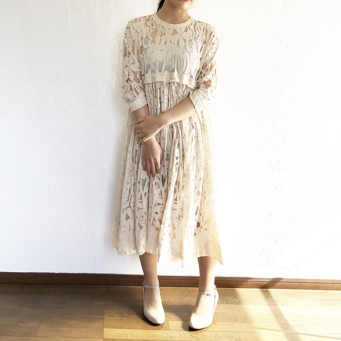 美品♡ kayme 和柄 「牡丹」琉球紅型 ギャザーワンピース 9 ひざ丈 美品♡ kayme 和柄 「牡丹」琉球紅型 ギャザーワンピース 9 ひざ