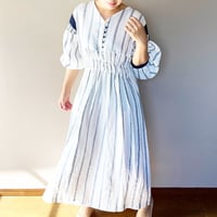 優しく上質なリネンに包まれる2wayワンピースドレス