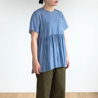青風 / 水色ストライプギャザーブラウス