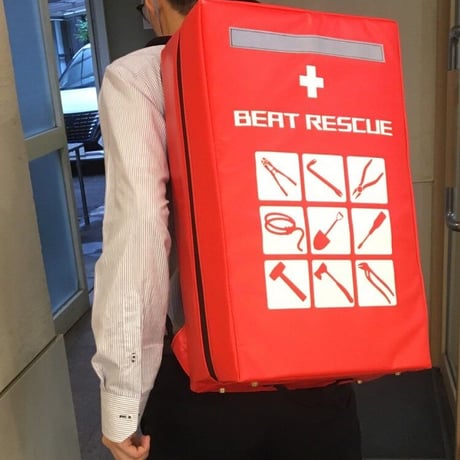 浮く災害救助工具 BEAT RESCUE（ビートレスキュー）