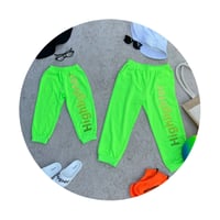 Highlighterオリジナル　ネオンカラーパンツ　グリーン