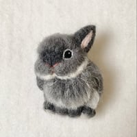 ブローチ02
