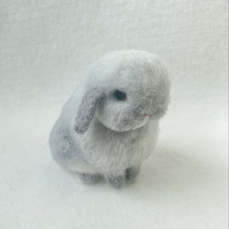 おすわりロップさん