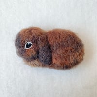 うさぎのブローチ02