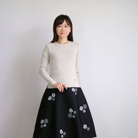 クルーネック スリット入り ベーシックプルオーバー