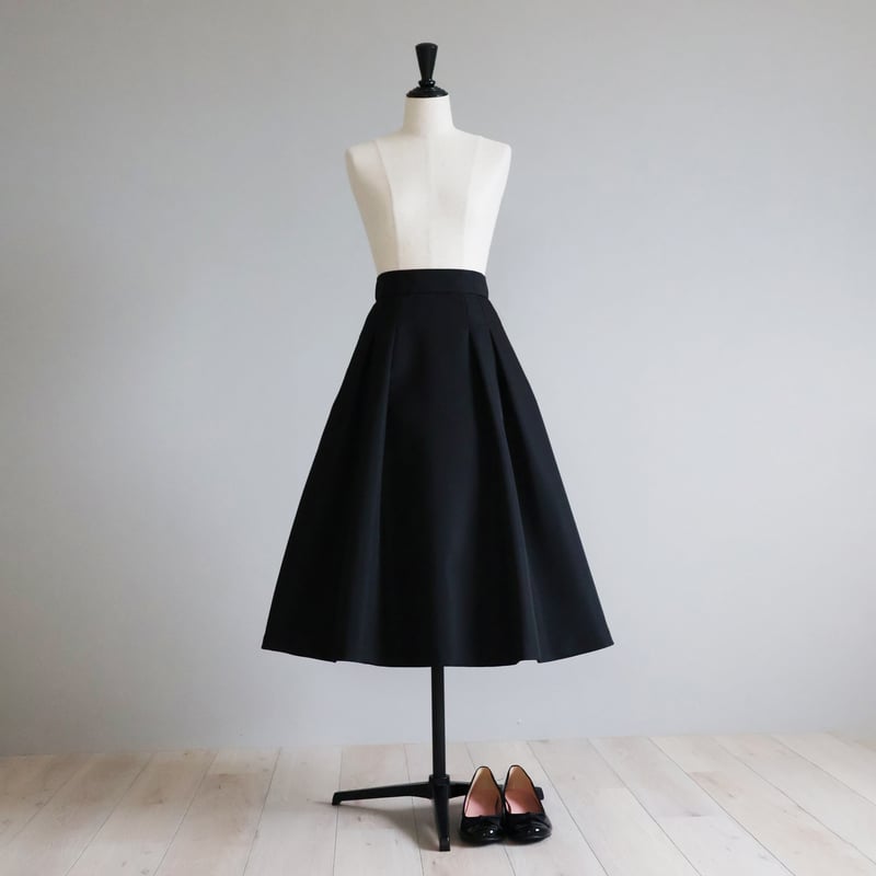 黒のフレアスカート ジョリーミニョン ライトグログランタックフレアスカート【JM1360BE】 | jolie mignon