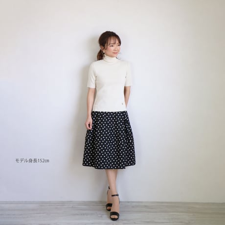 タートルネック　ストレッチ半袖プルオーバー