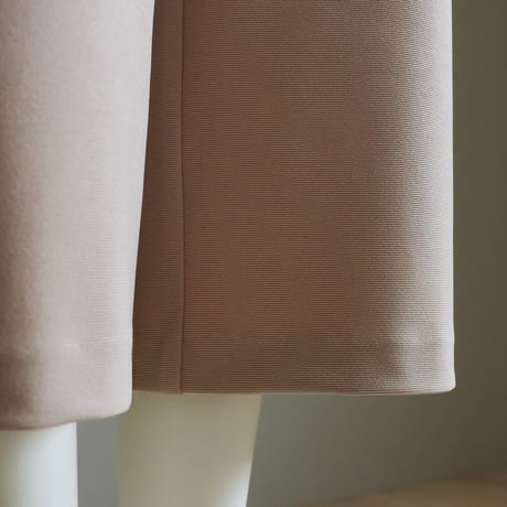 パール付き ストレッチクロップドパンツ【JM2415BF】