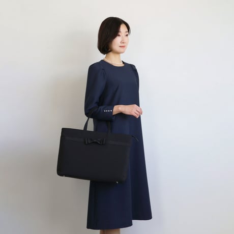 スッキリ見える Aライン タックショルダーワンピース【ネイビー】
