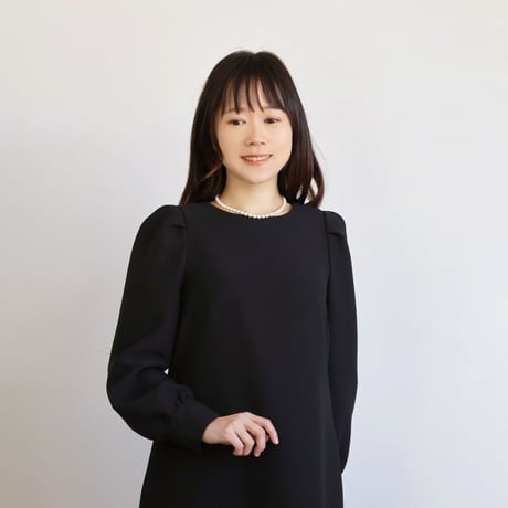 スッキリ見える Aライン パフスリーブワンピース