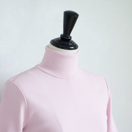 タートルネック　ストレッチ半袖プルオーバー
