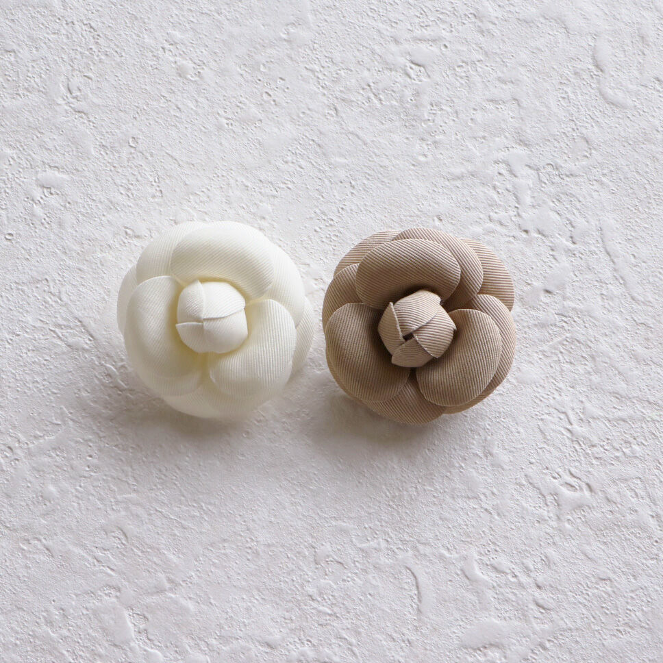 レア‼️ ヴィンテージ カメリア　コサージュ 楽天市場】【送料無料】 シャネル コサージュ ブラック カメリア 美品