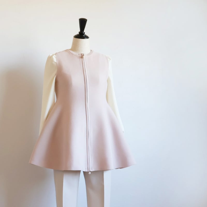 ホールガーメント オープンファスナー ペプラムジレ【JM1307BE