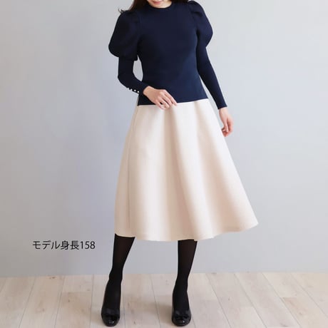 異素材パフスリーブ パール付き ストレッチプルオーバー【JM2373BE】