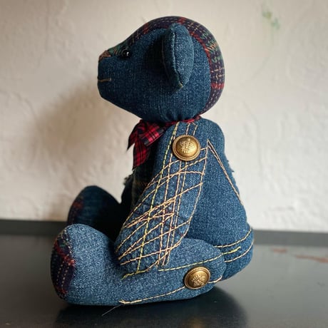 RB.31 Scratch denim