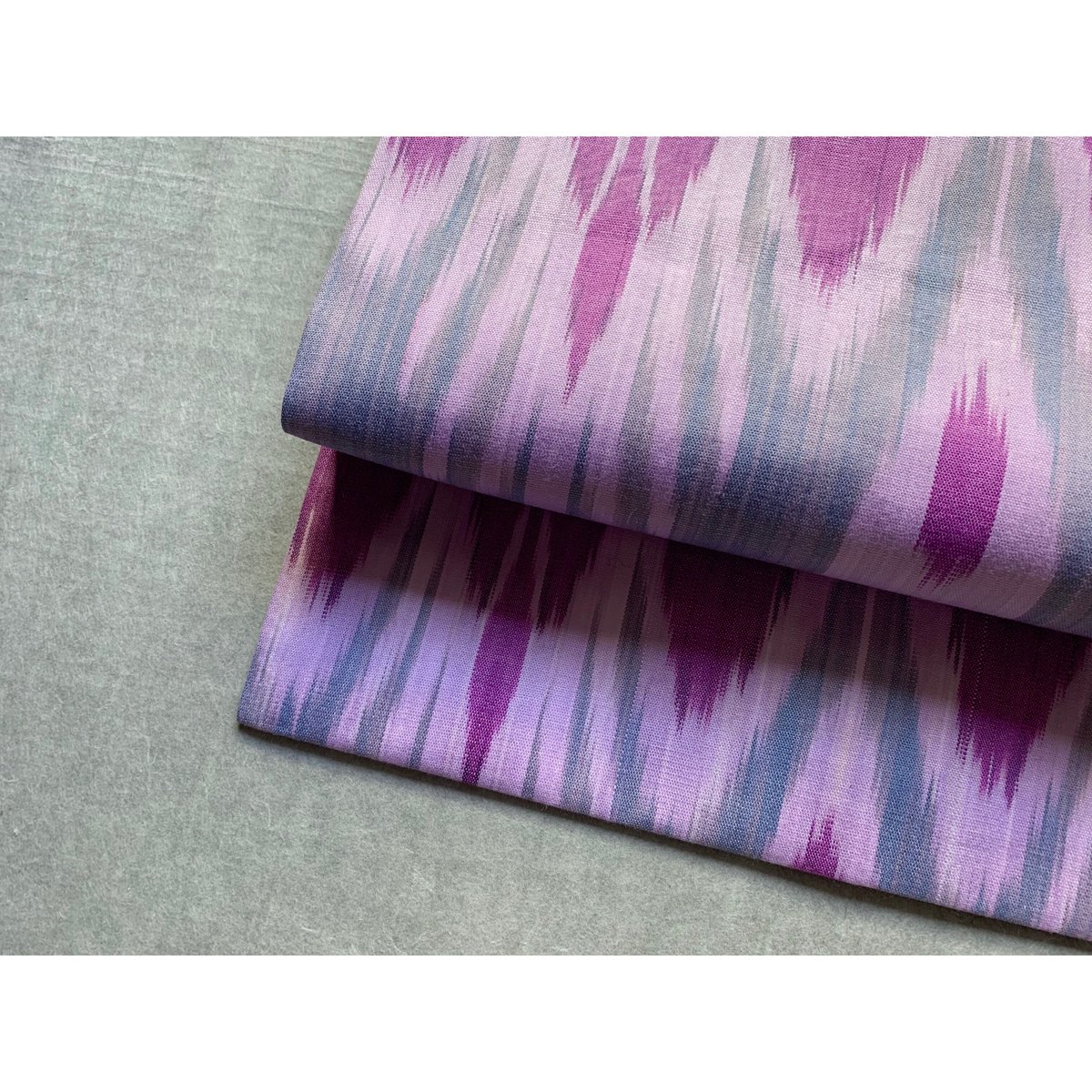 ウズベキスタン絣 木綿九寸名古屋帯 紅藤×紅紫（仕立て上り） | 古布と