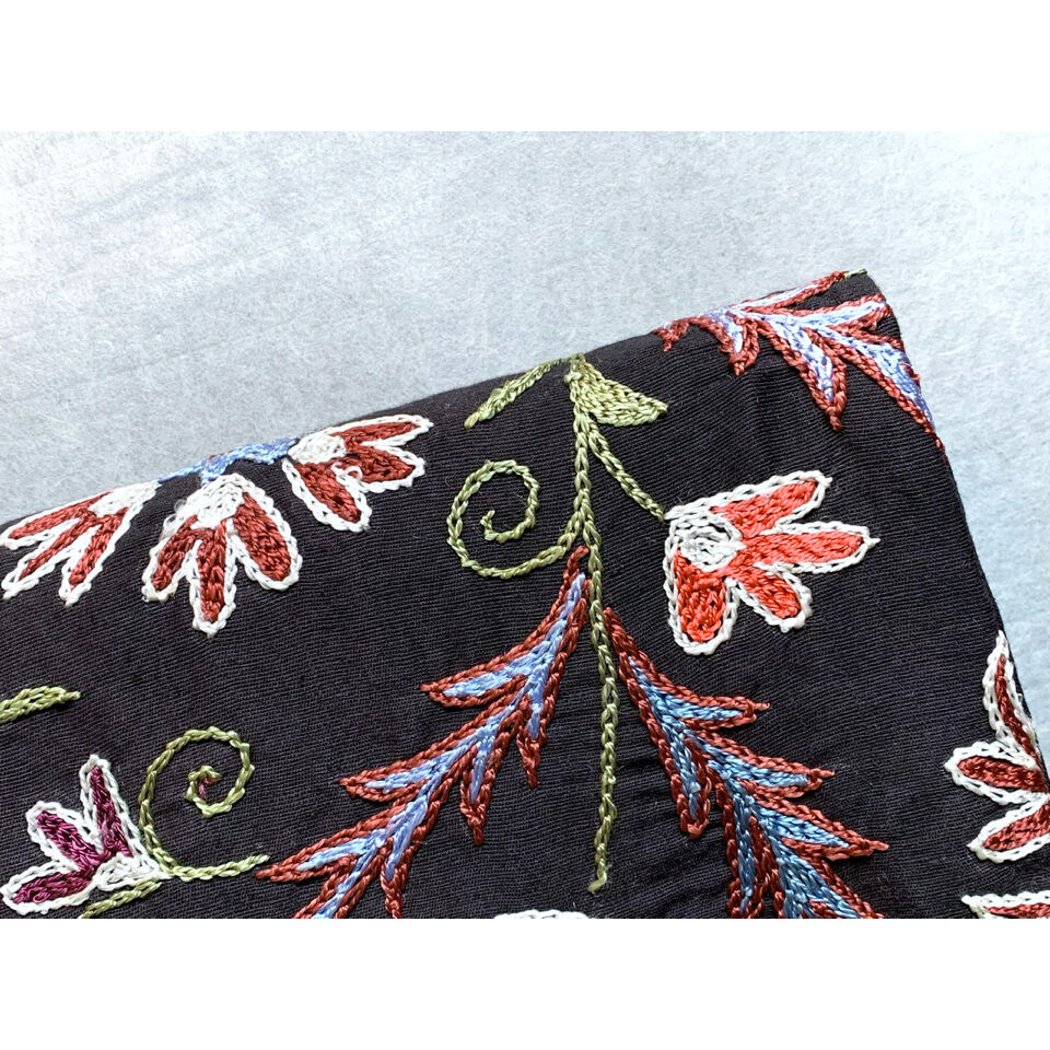 古布　ブータン　帯　木綿　刺繍　染織　手織り　インド 古布 ブータン 帯 木綿 刺繍 染織 手織り インド 古布 ブータン