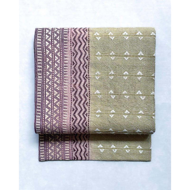 カンタ刺繍シルクサリー 九寸名古屋帯 若菜色×薄柿色 (仕立て上り