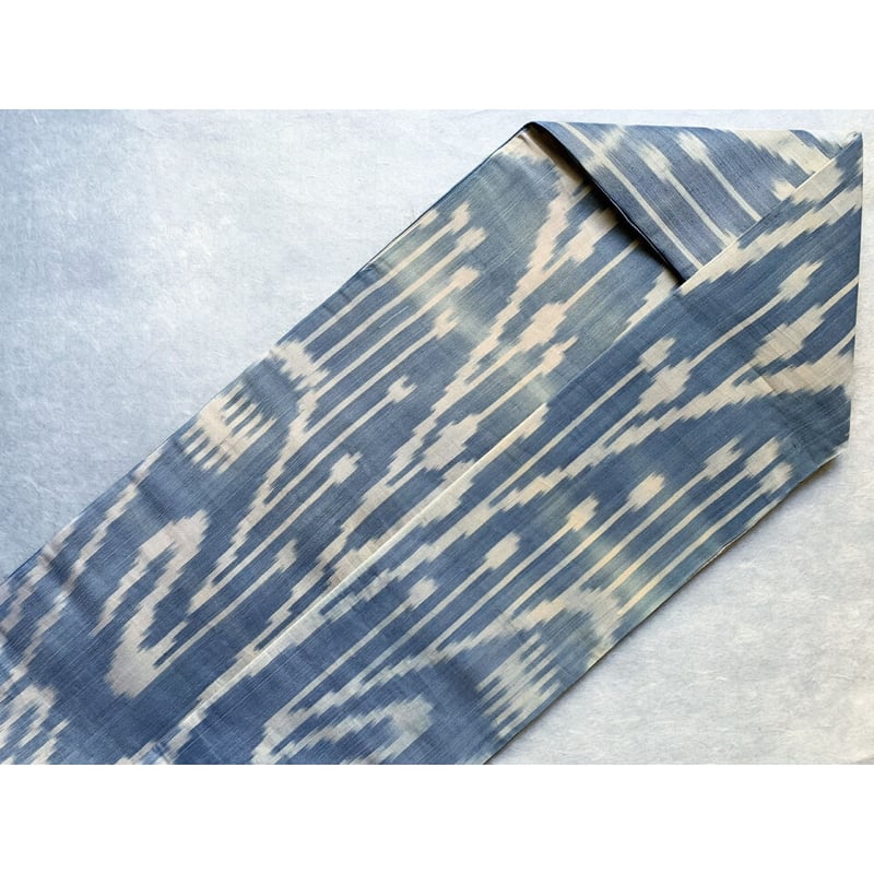 ウズベキスタン絣 九寸名古屋帯 シルクコットン 薄花色（仕立て上り