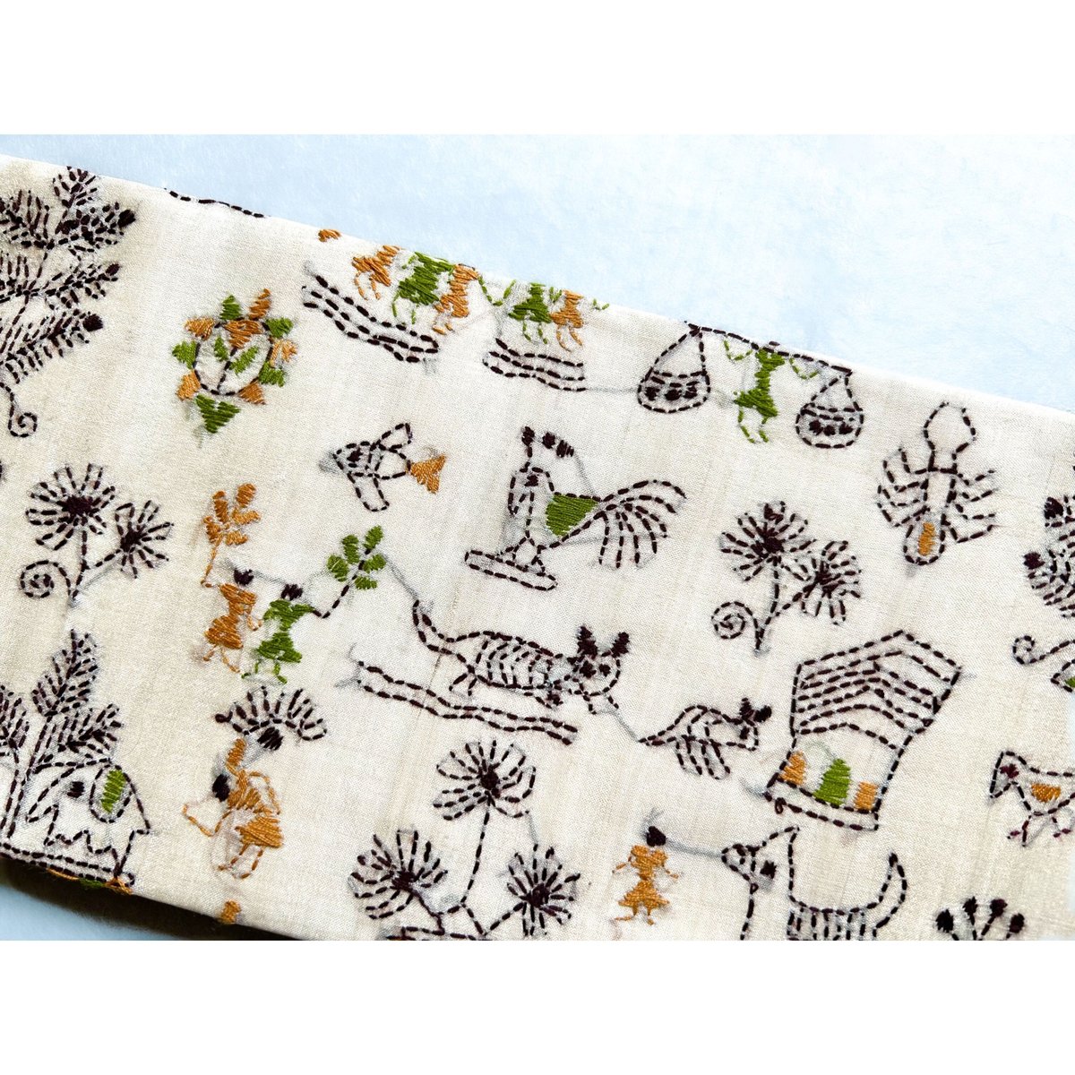カンタ刺繍 九寸名古屋帯 動物人物文様(仕立て上り) | 古布と カンタ刺繍 九寸名古屋帯 動物人物文様(仕立て上り) | 古布と