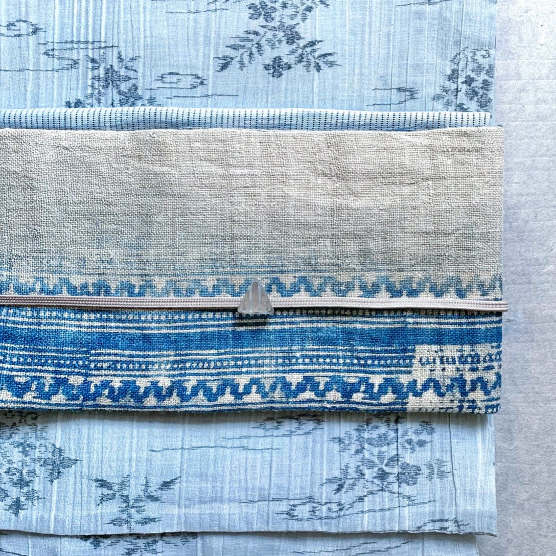 モン族 麻の九寸名古屋帯 藍染 グラデーション （仕立上り） | 古布と  