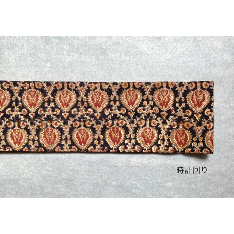 木版更紗木綿サリー九寸名古屋帯 黒×茜色×山吹色（仕立て上り） | 古布