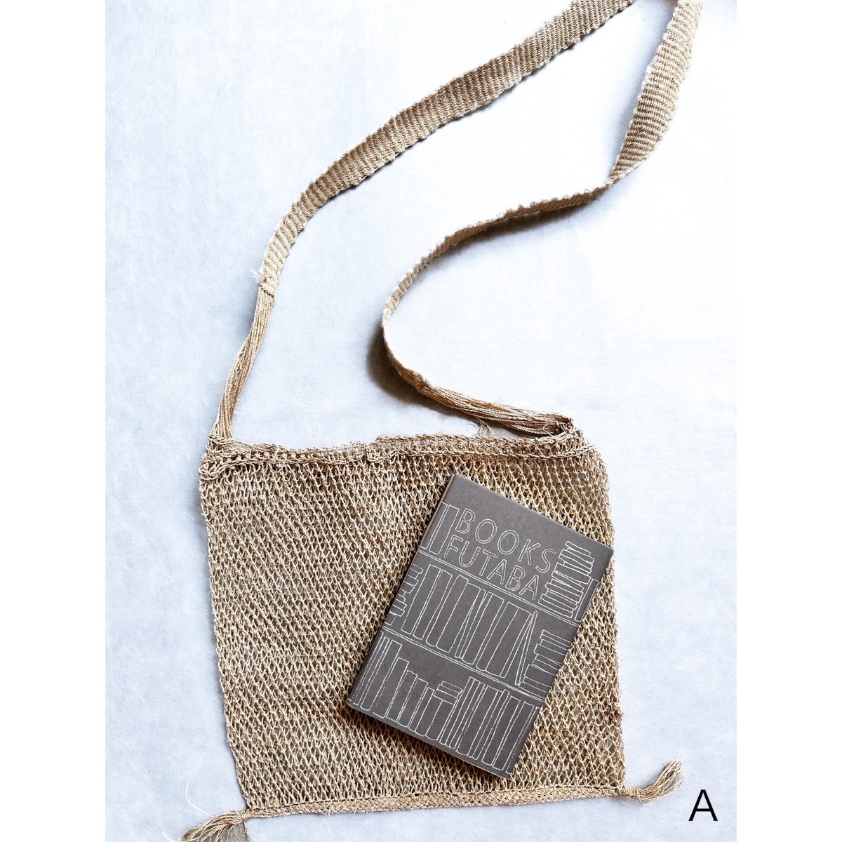 ラオス　葛バッグ　大きめ ラオス 葛バッグ 大きめ 葛ショルダーバッグのナチュラル入荷