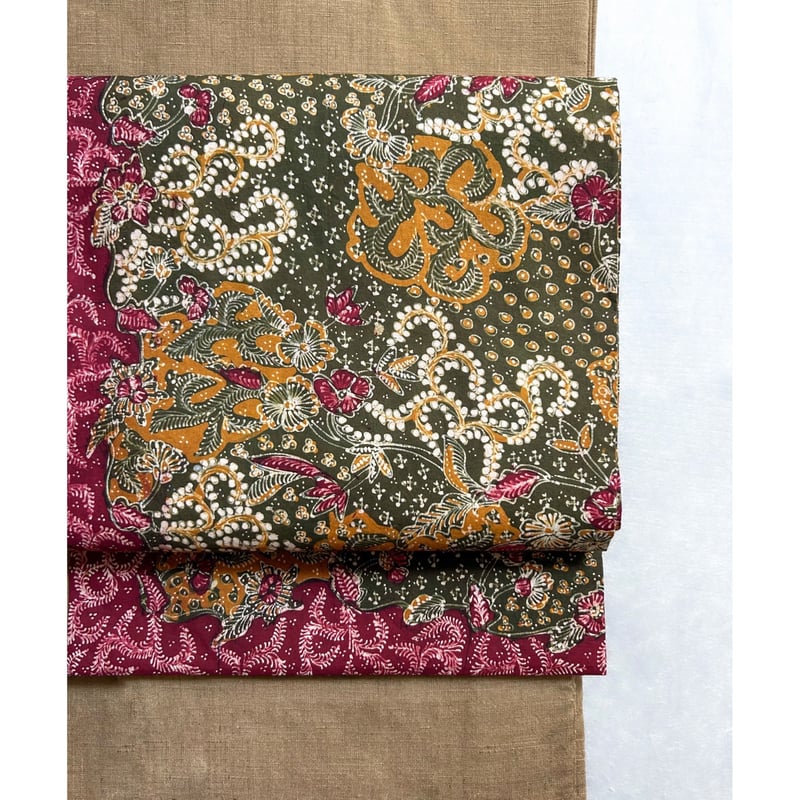 ジャワ更紗 九寸名古屋帯 苔色と真紅 草花文様（仕立て上り） | 古布と