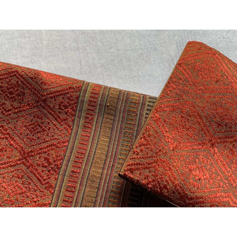 ラオス 浮き織りシルク 半幅帯 褐色 | 古布と帯 夫々 -sorezore-