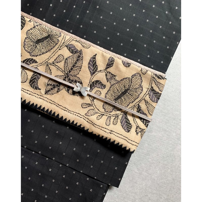 名古屋帯　黒色　刺繍 刺繍 名古屋帯」アンティーク 名古屋帯 刺繍柄 黒地昭和レトロ 名古屋