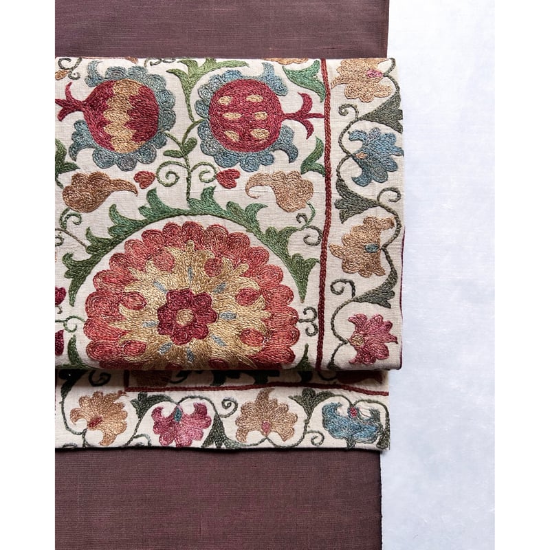 スザニ刺繍 九寸名古屋帯 花と柘榴 -関東巻き専用-（仕立て上り