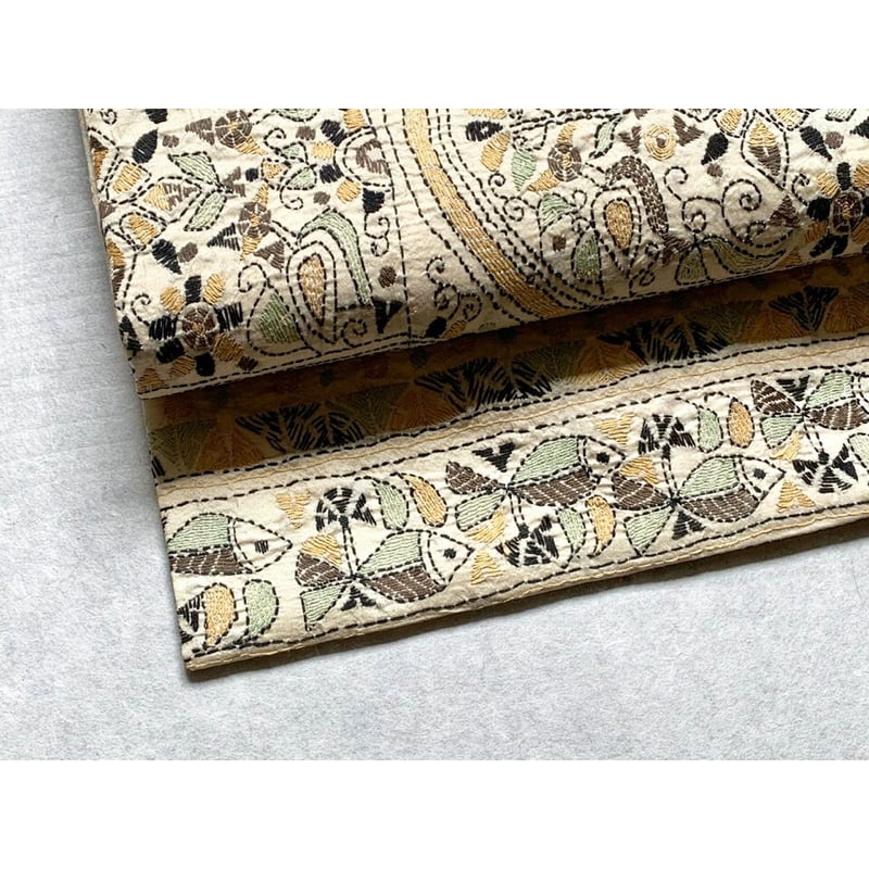 カンタ刺繍シルクサリー 九寸名古屋帯 魚 (仕立て上り) | 古布 カンタ刺繍シルクサリー 九寸名古屋帯 魚 (仕立て上り) | 古布
