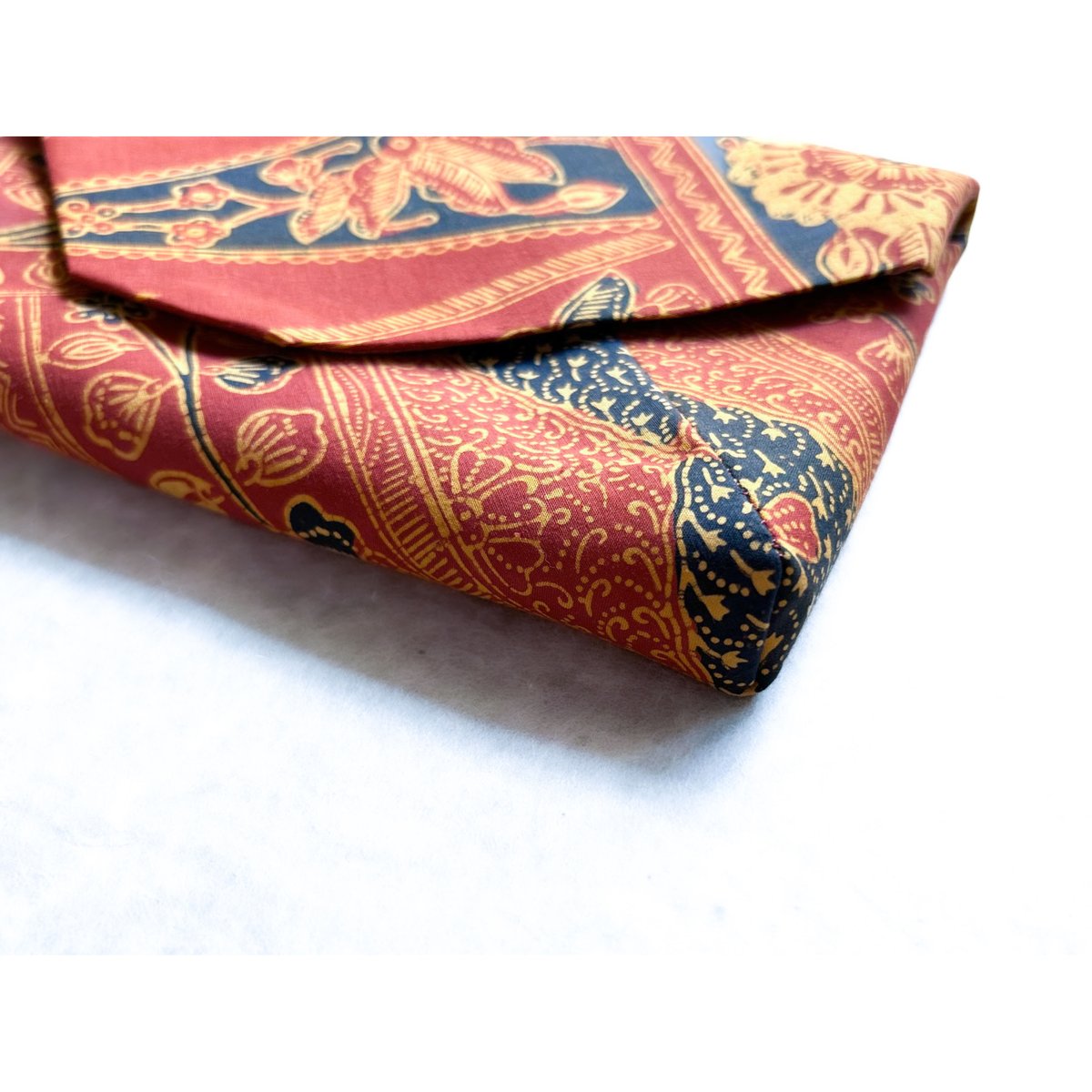 【数寄屋袋 18 インド更紗　赤】箱なし 数寄屋袋 18 インド更紗 赤】箱なし 古渡更紗柄の数寄屋袋 SF0701 - item