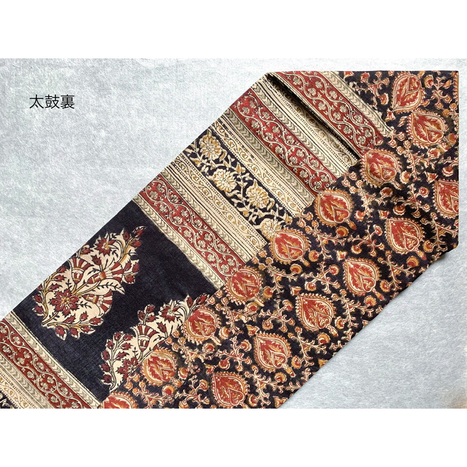 木版更紗木綿サリー九寸名古屋帯 黒×茜色×山吹色（仕立て上り） | 古布