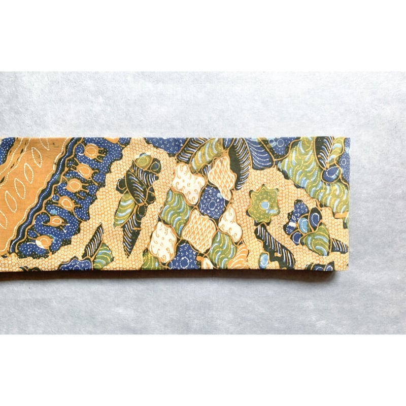 ジャワ更紗 半幅帯 花葉色×群青×抹茶 | 古布と帯 夫々 -sorezore-