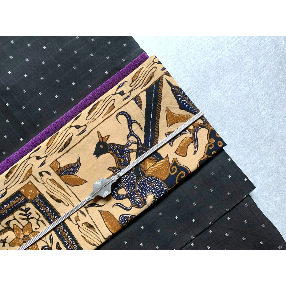 ジャワ更紗 九寸名古屋帯 獅子文様（仕立て上り） | 古布と帯